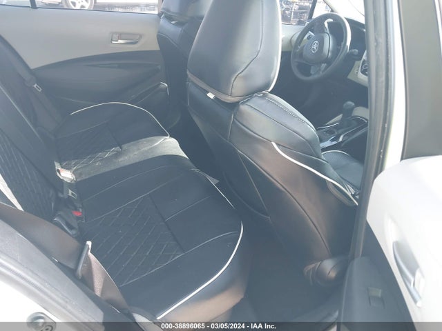 Toyota Corolla Hybrid Le 2021 JTDEAMDE9MJ003334 Image 8