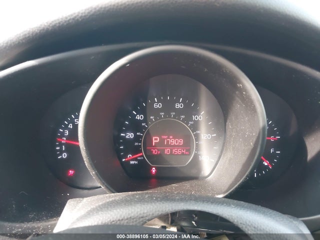 KIA Soul 2016 KNDJN2A23G7243918 Image 7