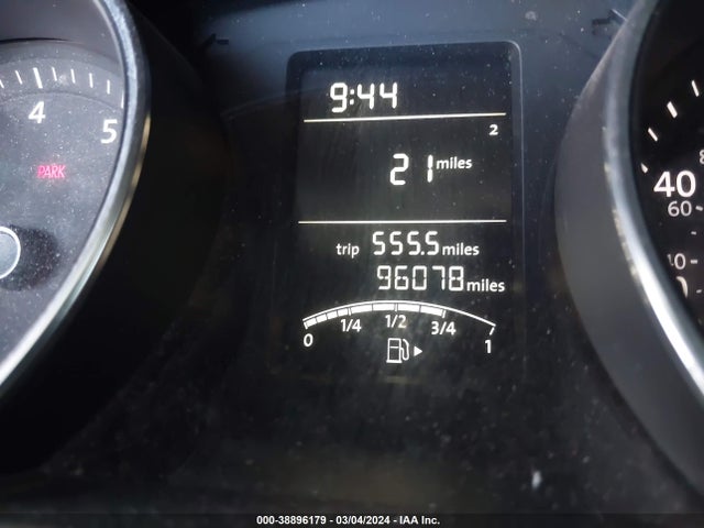 3VW167AJ7HM225945 Volkswagen Jetta 1.4t S