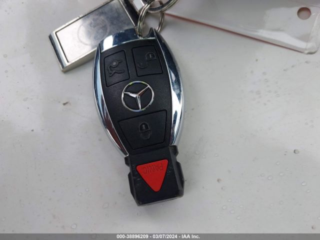 WDDHF6FB0GB248718 Mercedes-Benz E 400