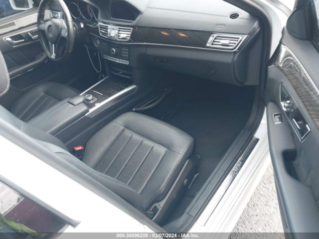 WDDHF6FB0GB248718 Mercedes-Benz E 400