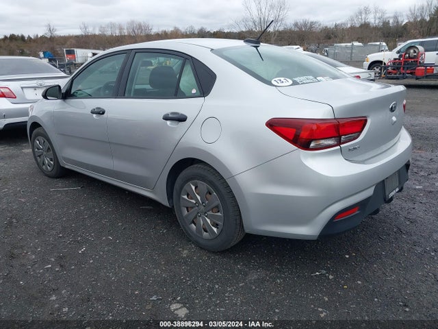 KIA RIO LX 2018 3KPA24ABXJE137428 Image 3