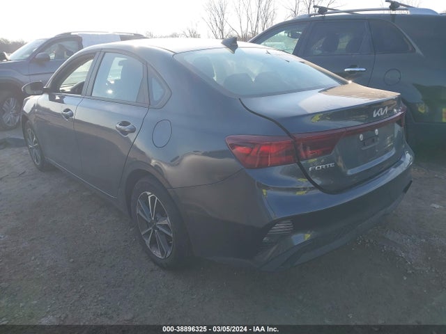 KIA Forte Lxs 2023 3KPF24AD4PE587561 Image 3