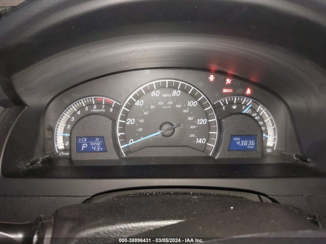 2014 TOYOTA CAMRY SE VIN: 4T1BF1FK6EU404518