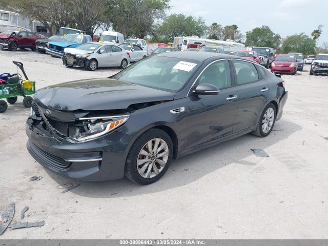 KIA Optima Lx 2017 5XXGT4L34HG133339 Image 2
