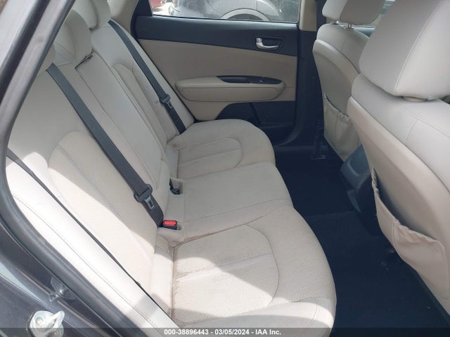 KIA Optima Lx 2017 5XXGT4L34HG133339 Image 8