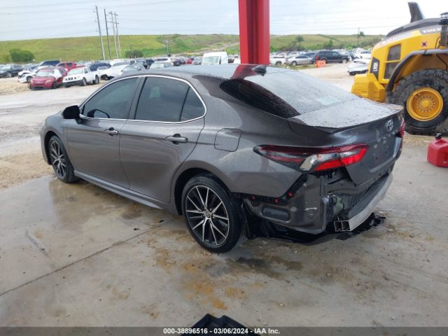 4T1G11AK8MU553281 Toyota CAMRY SE