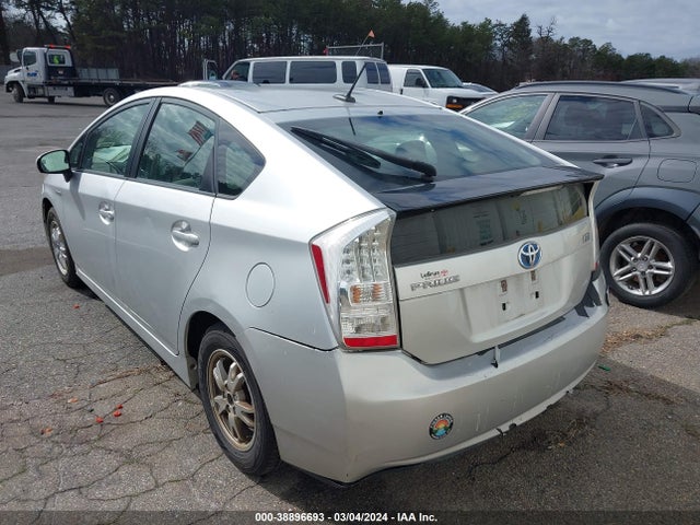 38896693 :رقم المزاد ، JTDKN3DU6B5323189 vin ، 2011 Toyota Prius Two مزاد بيع