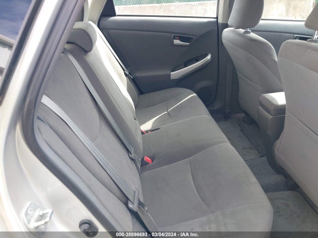 38896693 :رقم المزاد ، JTDKN3DU6B5323189 vin ، 2011 Toyota Prius Two مزاد بيع