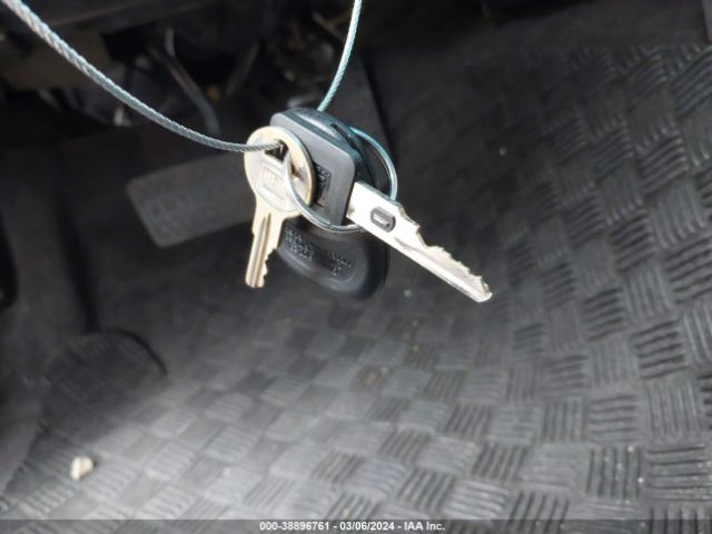 2002 PONTIAC FIREBIRD 2G2FV22G822132236 Photo 10