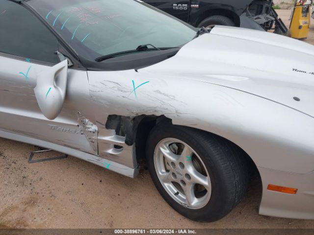 2002 PONTIAC FIREBIRD 2G2FV22G822132236 Photo 5