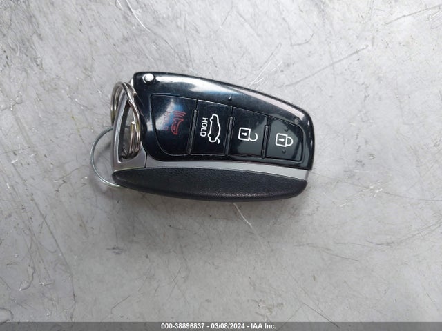 Hyundai Genesis 3.8 2015 KMHGN4JE7FU045600 Image 11