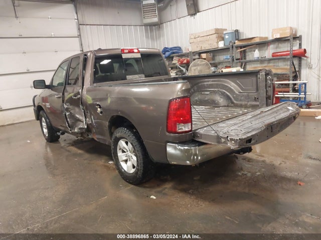 1C6RR7GT0JS107116 RAM 1500 Slt Quad Cab 4x4 6'4 Box