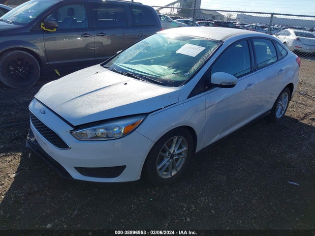 Ford FOCUS SE 2016 1FADP3F2XGL220087 Image 2