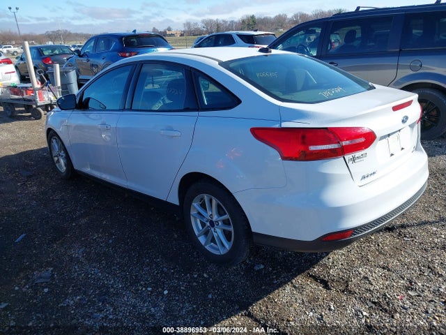 Ford FOCUS SE 2016 1FADP3F2XGL220087 Image 3