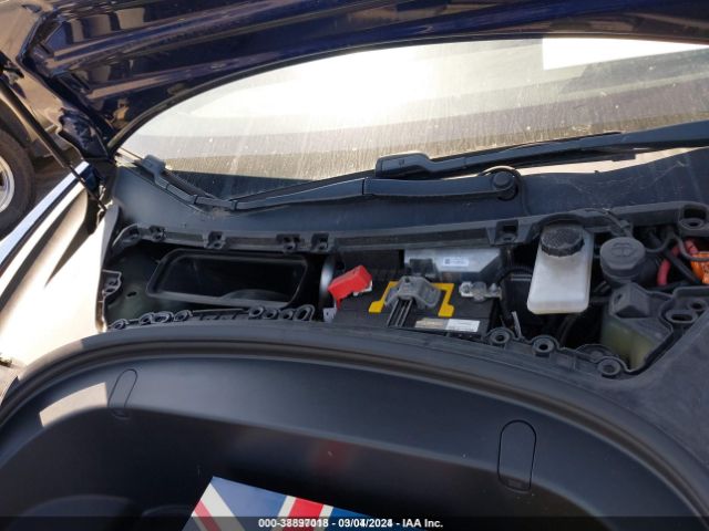 5YJ3E1EA9JF076633 Tesla Model 3 Long Range/mid Range