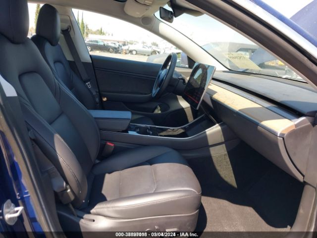 5YJ3E1EA9JF076633 Tesla Model 3 Long Range/mid Range