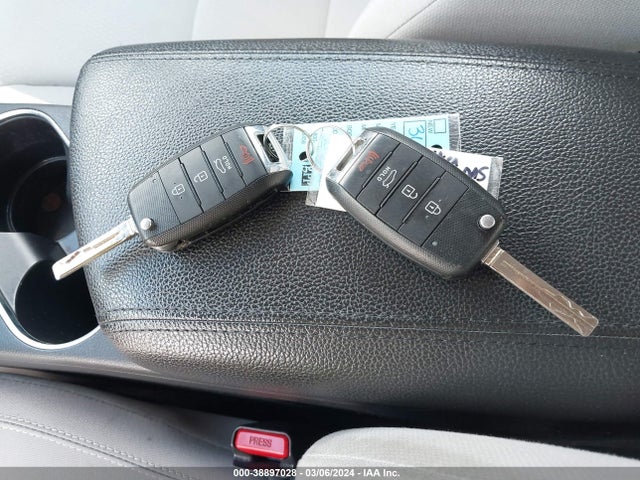 KIA Optima Lx 2015 5XXGM4A77FG363716 Image 11