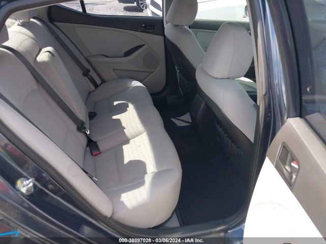 KIA Optima Lx 2015 5XXGM4A77FG363716 Image 8