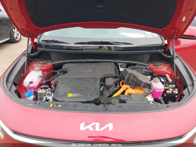 KNDCT3LE2P5069332 KIA NIRO SX