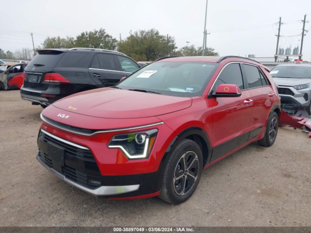 KNDCT3LE2P5069332 KIA NIRO SX