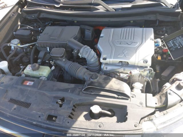 2018 MITSUBISHI OUTLANDER PHEV JA4J24A56JZ031678 Photo 9