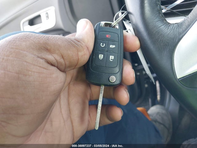 Chevrolet EQUINOX LT 2017 2GNALCEK3H6216930 Image 11