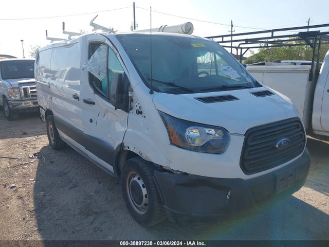 Ford Transit-150 2019 1FTYE1YM5KKA92036 Image 1