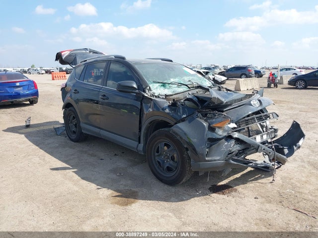 Toyota RAV4 LE 2017 2T3ZFREV8HW359683 main image