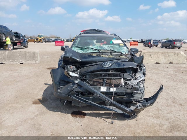 Toyota RAV4 LE 2017 2T3ZFREV8HW359683 Image 13
