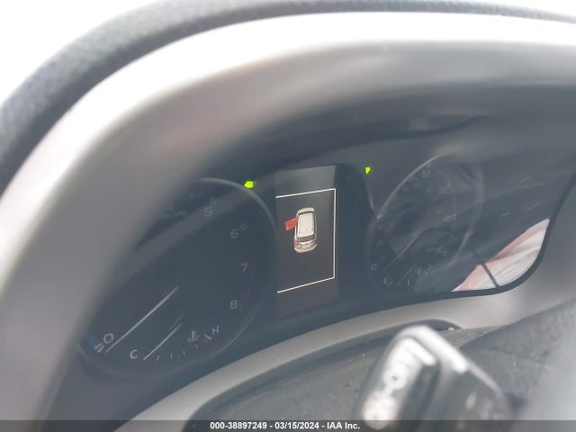 Toyota RAV4 LE 2017 2T3ZFREV8HW359683 Image 7