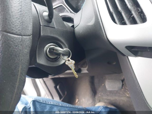 1FADP3F22EL171030 Ford FOCUS SE