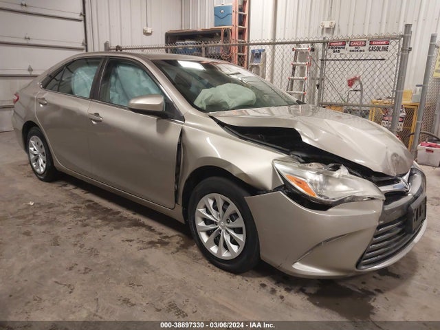 Toyota CAMRY LE 2015 4T4BF1FK7FR461110 Image 1