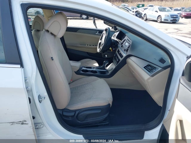 Hyundai SONATA SE 2015 5NPE24AF9FH258684 Image 5