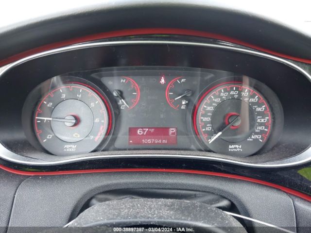 1C3CDFAA8FD404326 Dodge DART SE