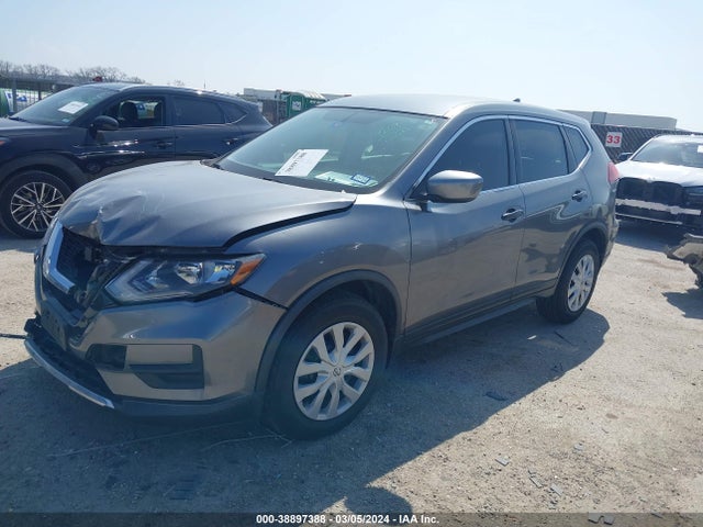 Nissan ROGUE S 2018 KNMAT2MT8JP620650 Image 2