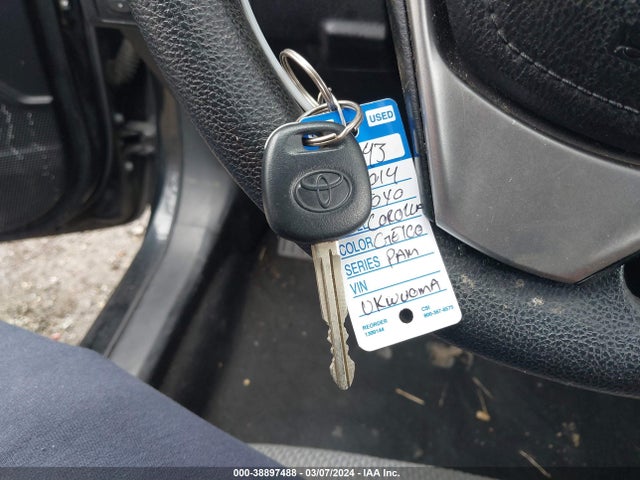 Toyota COROLLA LE 2014 5YFBURHE5EP112940 Image 11
