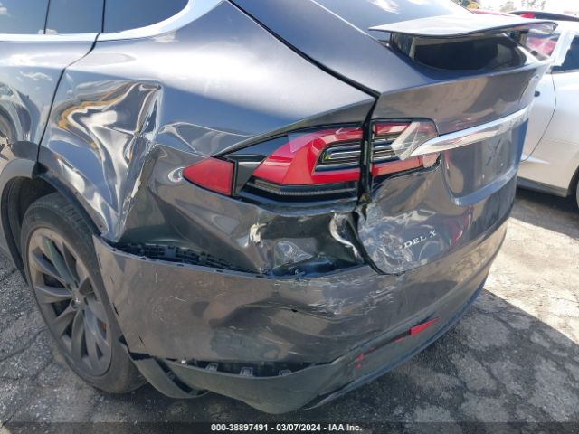 5YJXCBE48JF142936 Tesla Model X 100d/75d/p100d