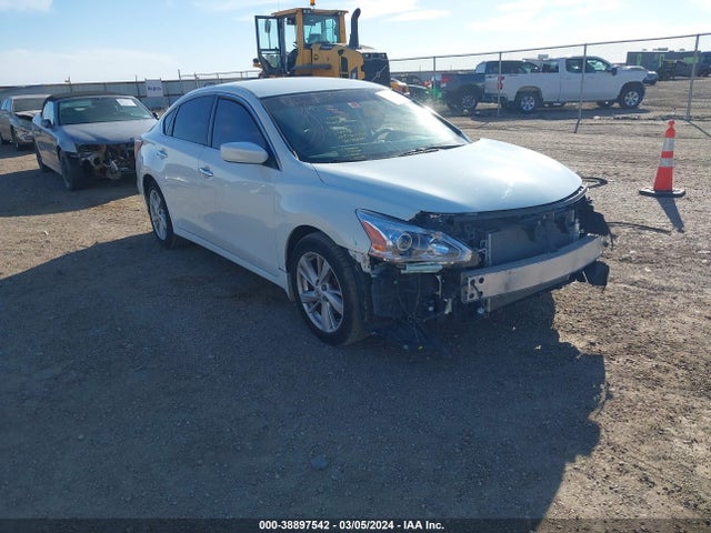 Nissan Altima 2.5 Sv 2015 1N4AL3AP8FC281003 main image
