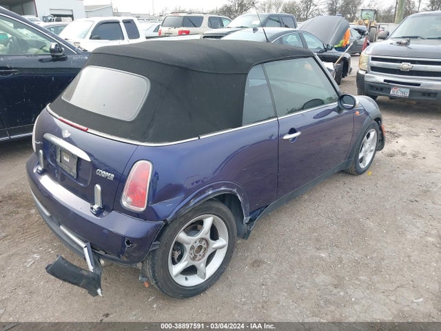 2005 MINI COOPER WMWRF33425TG10686 Photo 3