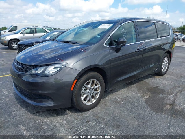 2C4RC1CG0PR535147 Chrysler Voyager Lx