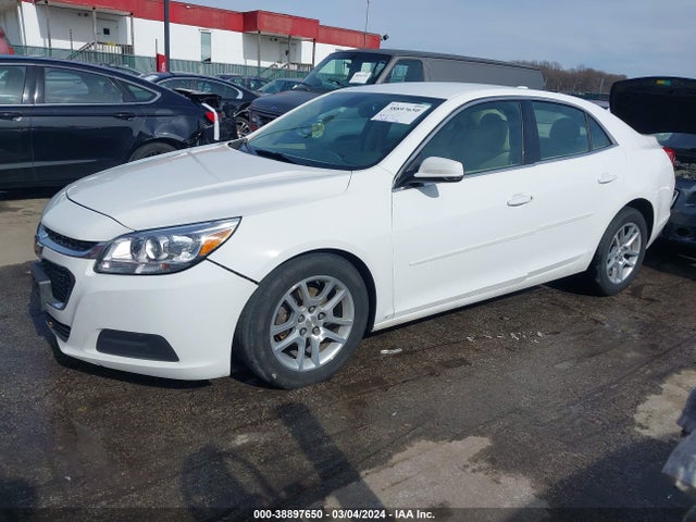 Chevrolet Malibu Limited Lt 2016 1G11C5SA3GF117263 Image 2