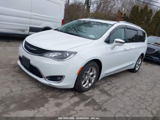2019 CHRYSLER PACIFICA 2C4RC1GG9KR628901 Photo 1