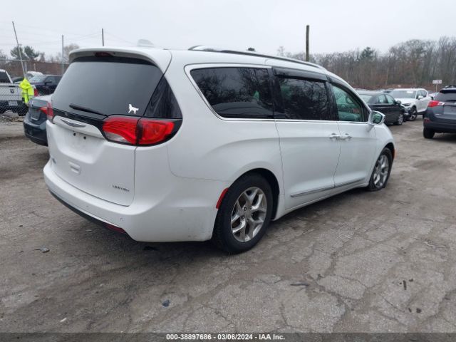 2019 CHRYSLER PACIFICA 2C4RC1GG9KR628901 Photo 3