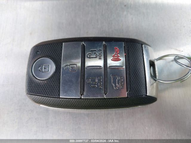 KNDMB5C17M6664800 KIA SEDONA EX