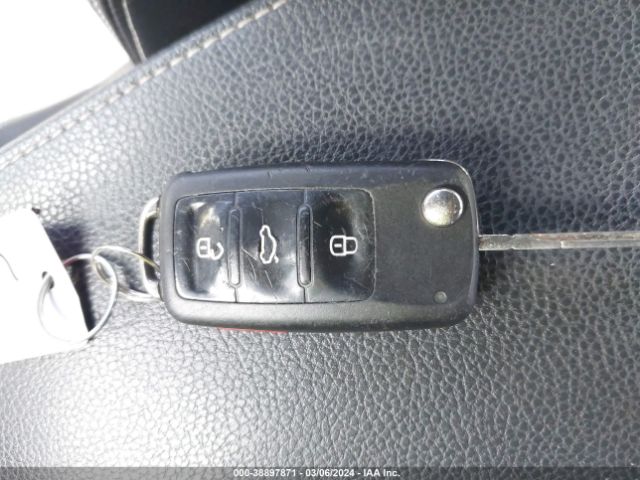 3VWD17AJ2GM365458 Volkswagen Jetta 1.8t Sport
