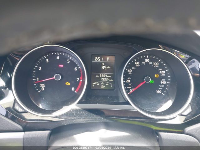 3VWD17AJ2GM365458 Volkswagen Jetta 1.8t Sport