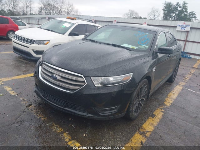 Ford TAURUS SEL 2018 1FAHP2E8XJG132058 Image 2