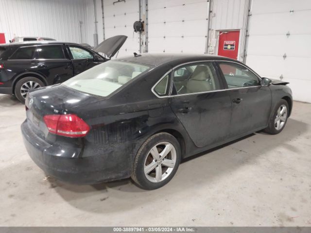 1VWAT7A30FC092339 Volkswagen Passat 1.8t Limited Edition