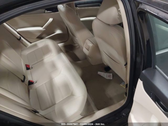 1VWAT7A30FC092339 Volkswagen Passat 1.8t Limited Edition